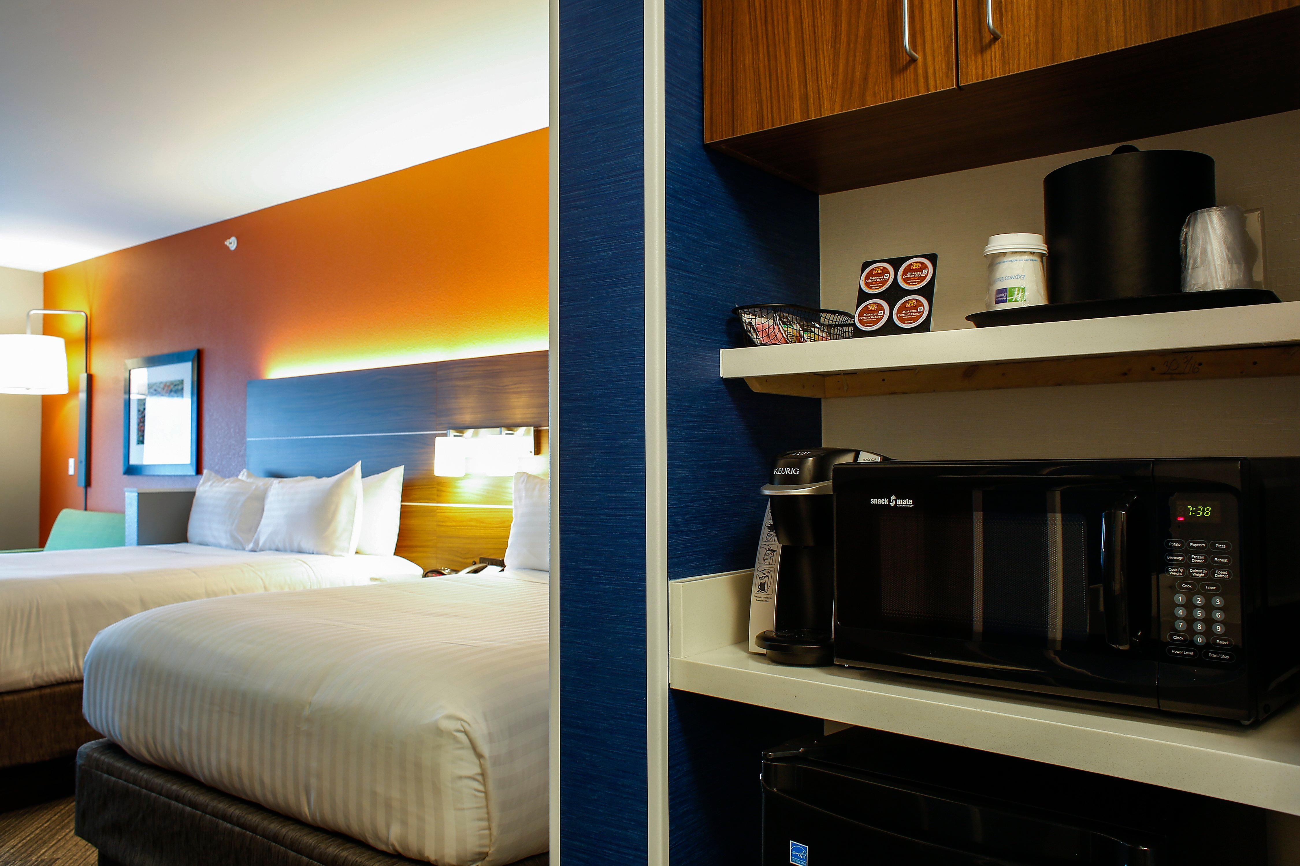 Holiday Inn Express & Suites Downtown Louisville By Ihg Екстериор снимка