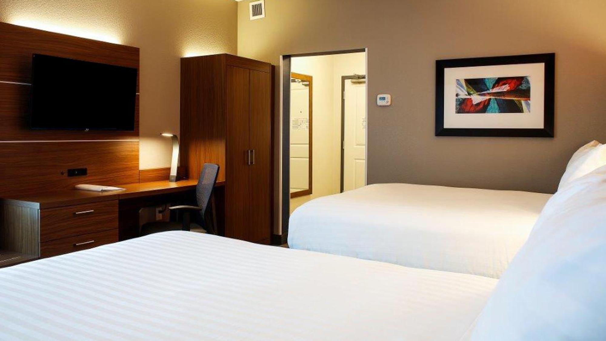 Holiday Inn Express & Suites Downtown Louisville By Ihg Екстериор снимка